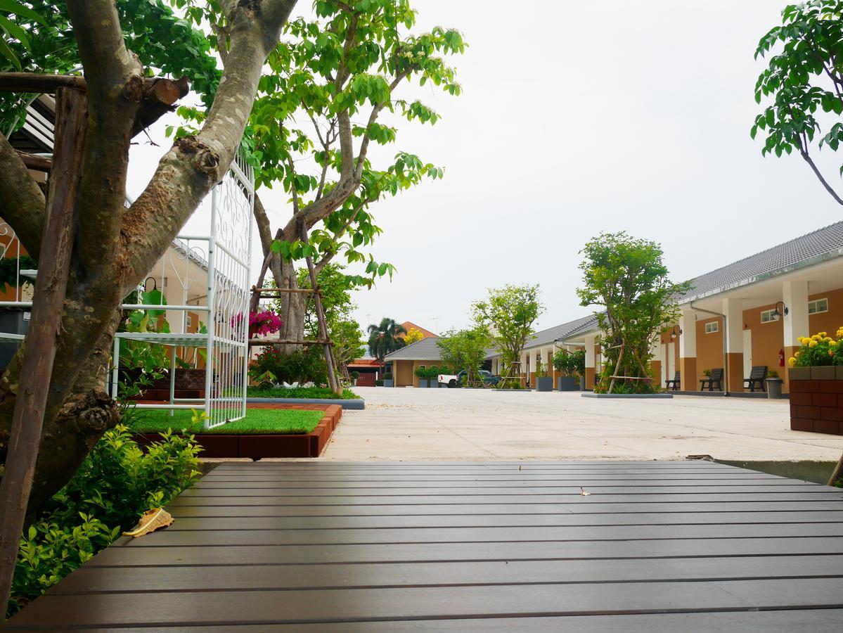 Sunee View Hotel Chachoengsao Bagian luar foto